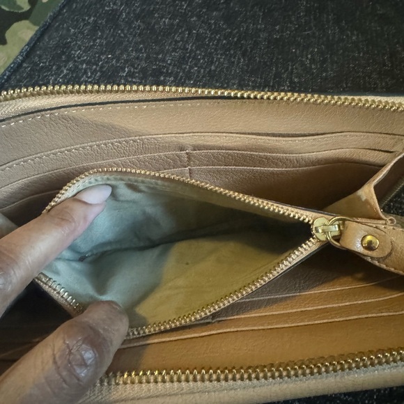 CHLOE ELSIE Gold Savana leather continental wallet - Picture 5 of 7